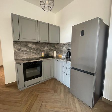 Apartamenty Kamienica Centrum - 1 Maja Lubiń Eksteriør billede