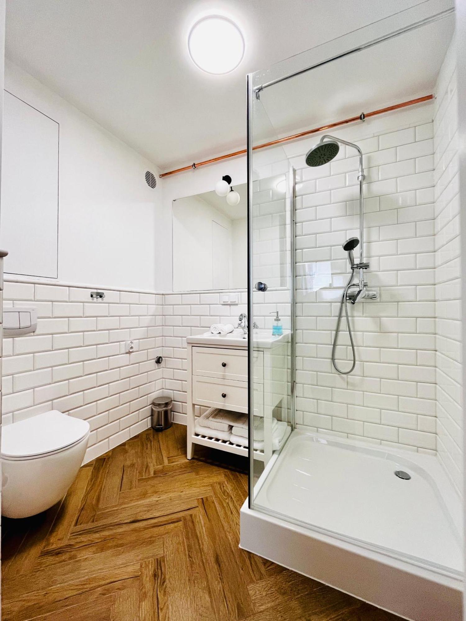 Apartamenty Kamienica Centrum - 1 Maja Lubiń Eksteriør billede